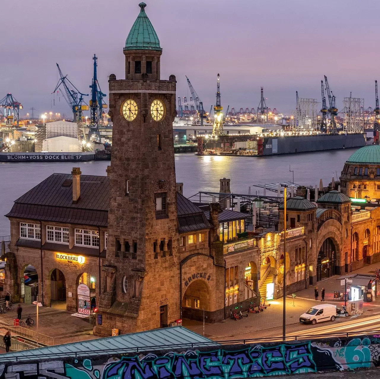 port-5788261_1920